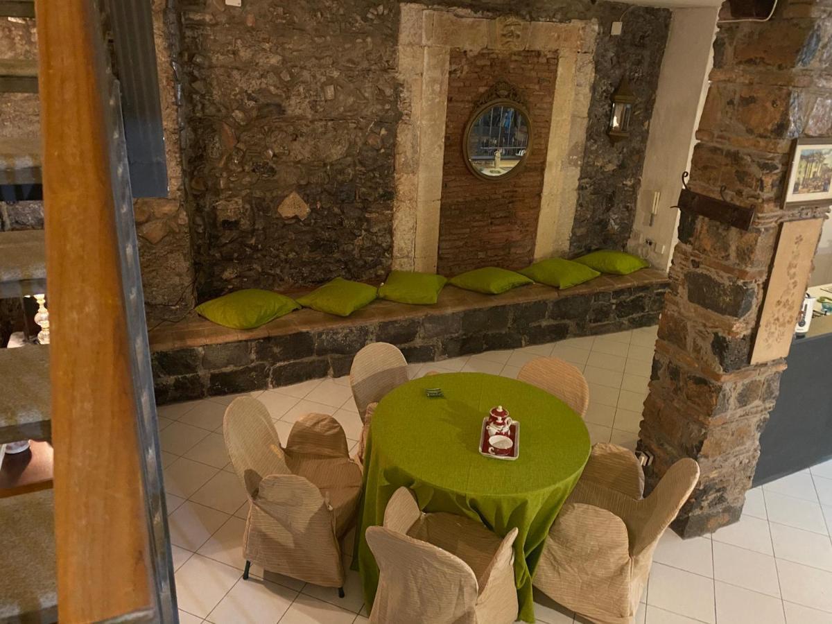 Antica Casa Centro Villa Catania Esterno foto